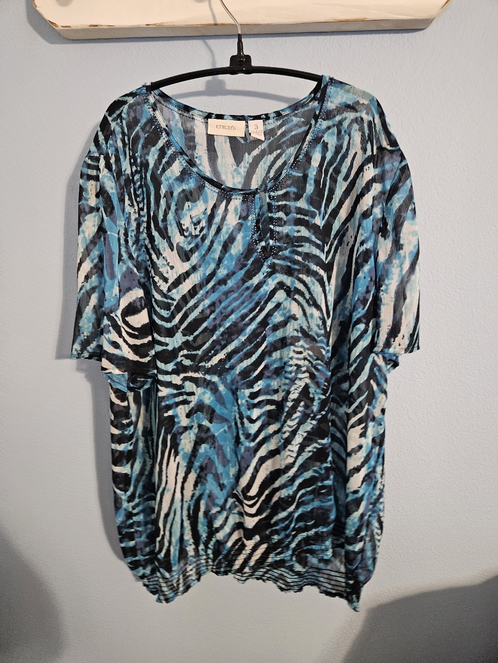 Chicos Blue Zebra-Print Short Sleeve Top